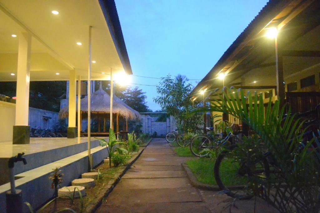 Wisma Bunda Gili Trawangan Buitenkant foto